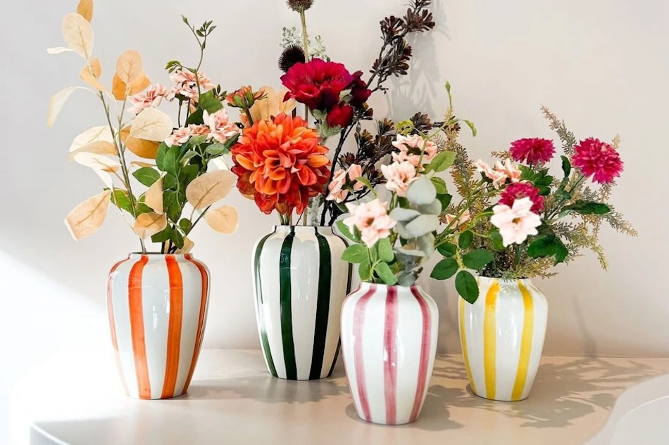 Val pottery